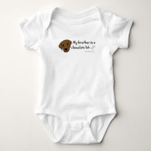 Mein Bruder ist ein Schokolade-Labrador Baby Strampler