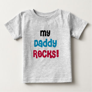 Mein Daddy Rocks Baby T-shirt