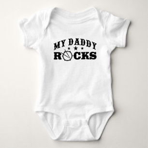 Mein Daddy Rocks Drummer Baby Strampler