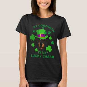 Mein Doberman ist mein glücklicher Charm T-Shirt