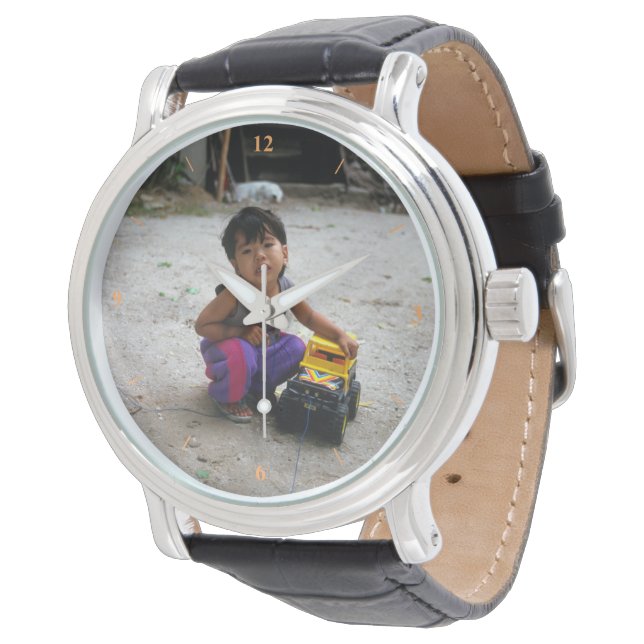 Mein einziges Spielzeug Armbanduhr (Schrägansicht)