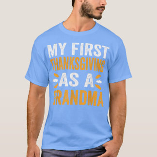 Mein erster Erntedank als neue Oma Thanksgivin T-Shirt