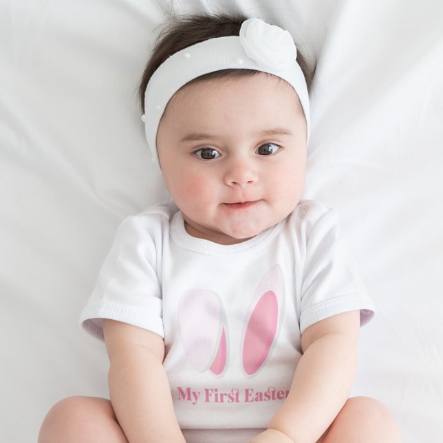 MEIN ERSTER OSTTER BABY STRAMPLER (Von Creator hochgeladen)
