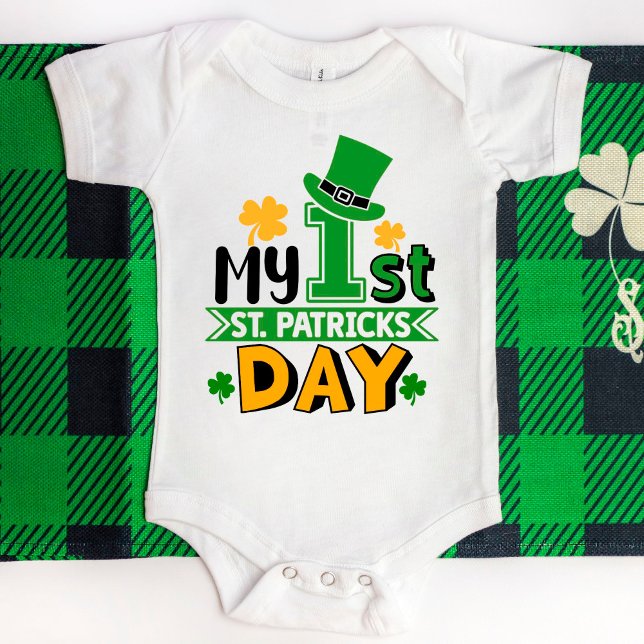 Mein erster St. Patrick's Day niedlich Baby Strampler (Von Creator hochgeladen)