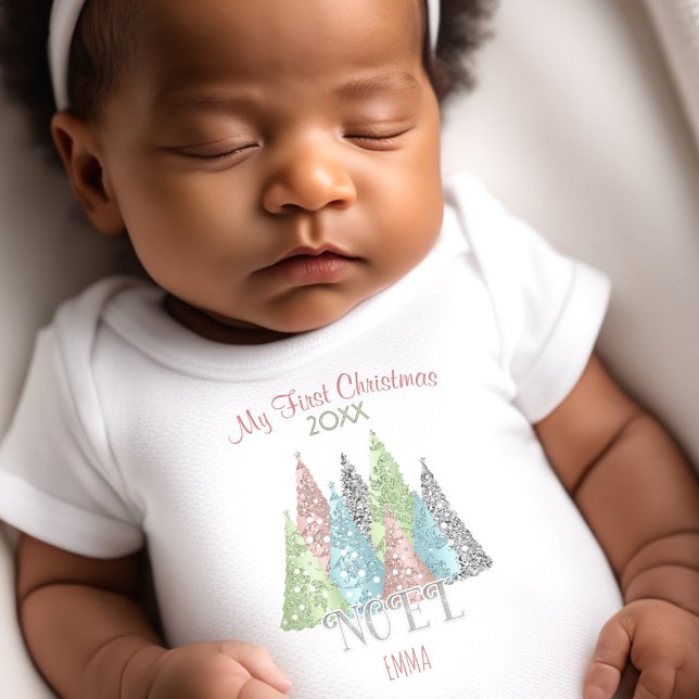 Mein erster Weihnachtsname Pastel Weihnachten Weih Baby Strampler (My First Christmas Name Pastel Noel Christmas Tree Baby Bodysuit)