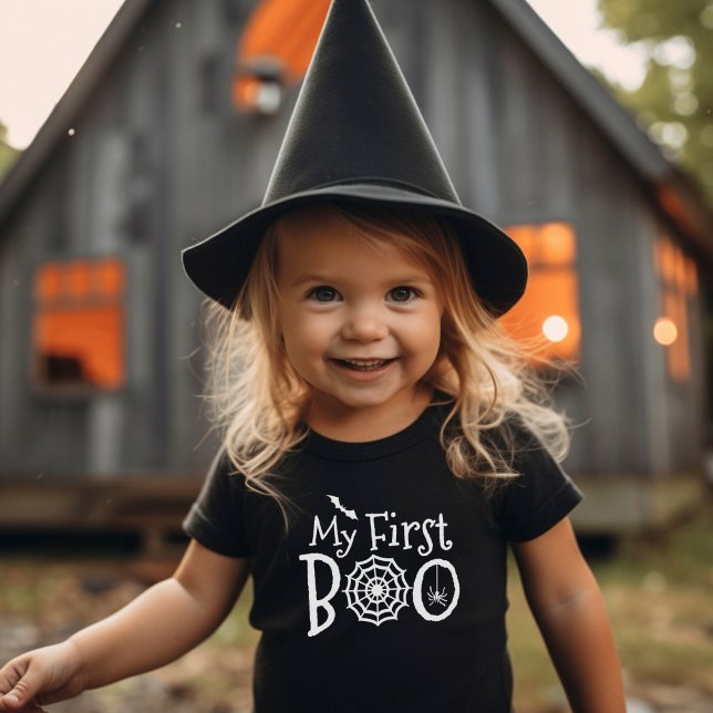 Mein erstes Kind zu Halloween Kleinkind T-shirt (My first boo - halloween shirt for toddlers)