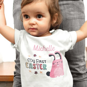 Mein erstes Ostern mit rosa Cartoon Hase und Name Baby T-shirt