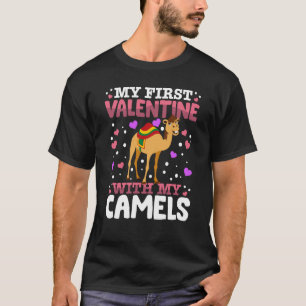Mein erstes Valentinin mit meinen Kamelen Tierherz T-Shirt