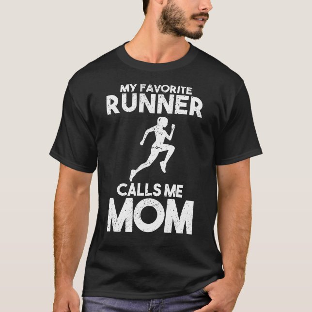Mein Favoritenläufer nennt mich Mama-Mutter laufen T-Shirt (Vorderseite)
