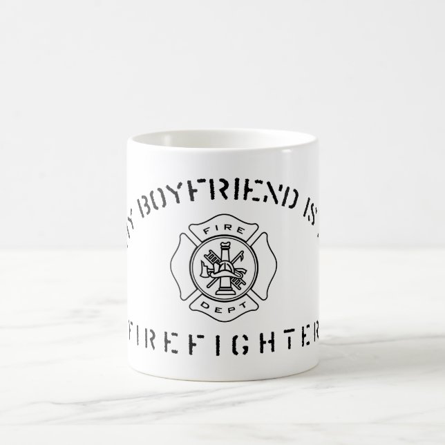 Mein Freund ist eine Feuerwehrmann-Tasse Kaffeetasse (Mittel)