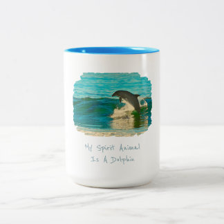 Mein Geisttier ist ein Delphin Zweifarbige Tasse