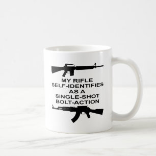 Mein Gewehr-Selbst identifiziert als Kaffeetasse
