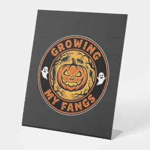 Mein Halloween-Kürbis-Geister-Design mit wachsende Sockelschild