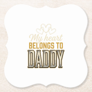 Mein Herz gehört Daddy Vintage-Typografie-Shirt Untersetzer