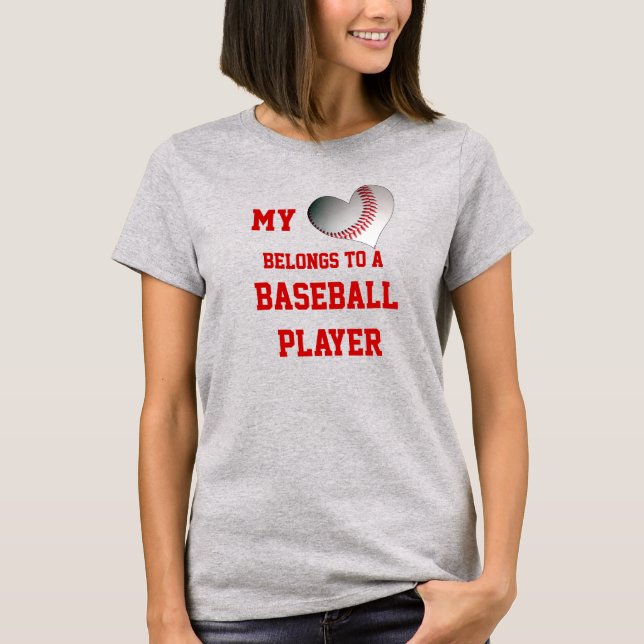 Mein Herz gehört einem Baseballspieler T-Shirt (Vorderseite)