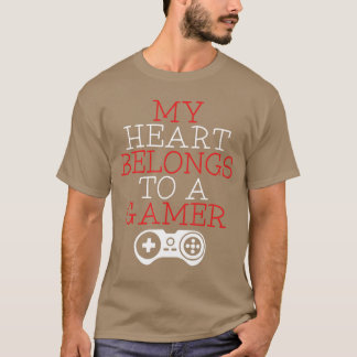 Mein Herz gehört einer Gamer-Gaming-Ehefrau-Freund T-Shirt