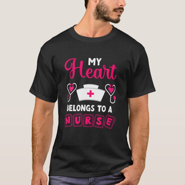 Mein Herz gehört einer Krankenschwester T-Shirt (Vorderseite)