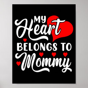 Mein Herz gehört Mami Valentinstag 1 T-Shirt Poster