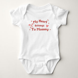 Mein Herz gehört Mutti Baby Strampler