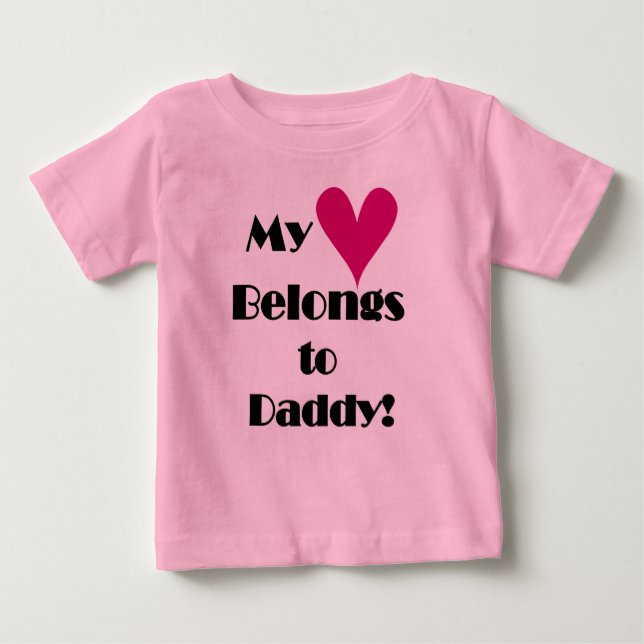 Mein Herz gehört zu Daddy Baby T-shirt (Vorderseite)