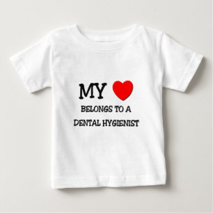 Mein Herz gehört zu einem DENTAL HYGIENIST Baby T-shirt