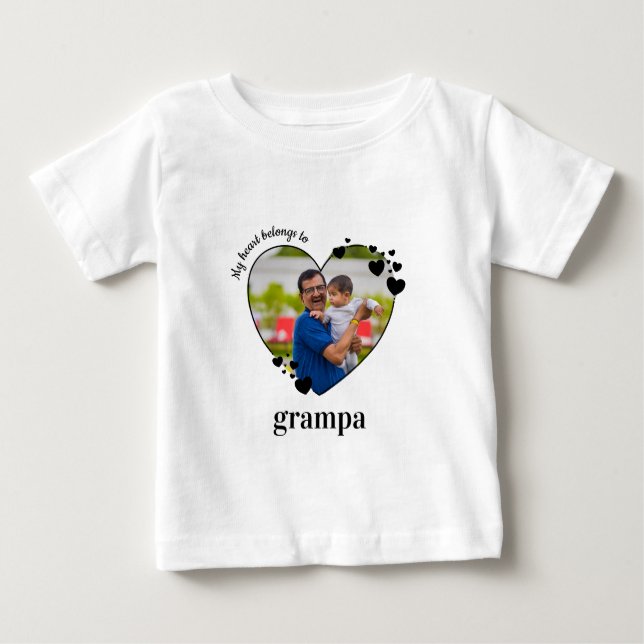 Mein Herz gehört zum Foto für Großvater. Baby T-shirt (Vorderseite)