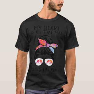 Mein Herz ist auf dem lustigen, lustigen Wrestler- T-Shirt