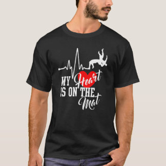 Mein Herz ist auf der Matte - Wrestling Mama Shirt