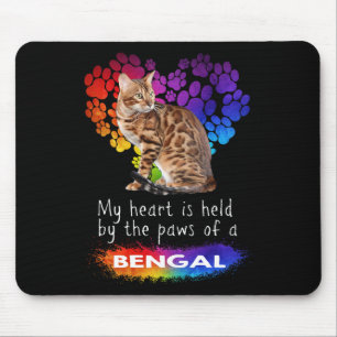 Mein Herz wird von den Pfoten einer Bengalischen K Mousepad
