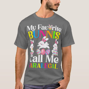 Mein Lieblings-Bunny nennt mich Paralegal-Ostern T-Shirt