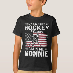 Mein Lieblings-Eishockeyspieler nennt mich Nonnie T-Shirt