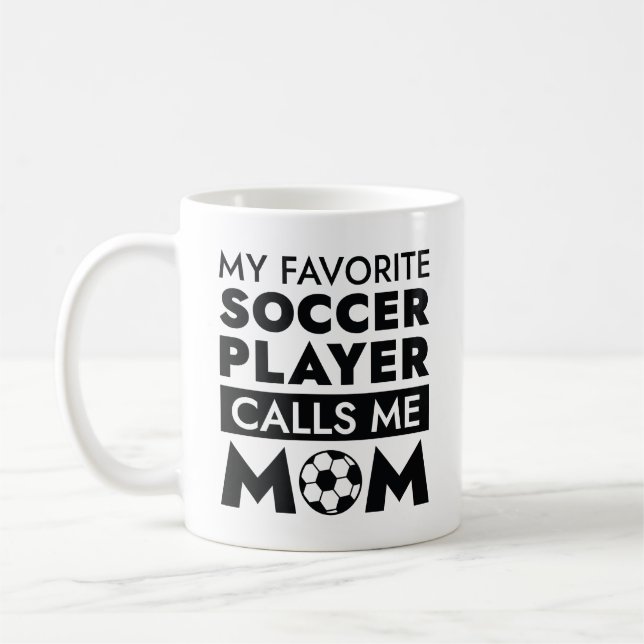 Mein Lieblingsfußballspieler nennt mich Mama Kaffeetasse (Links)