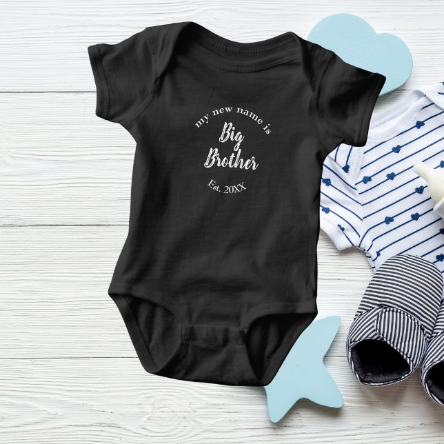 Mein neuer Name ist Big Brother New Big Brother Es Baby Strampler (Von Creator hochgeladen)