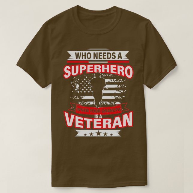 Mein Opa ist zum vierten Mal im Juli ein Veteran T-Shirt (Design vorne)
