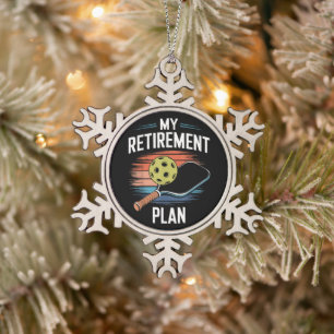 Mein Rentenplan Pickleball-Spieler Schneeflocken Zinn-Ornament