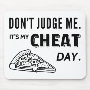 Mein Schummeltag Iss Pizza Diät Humor Mousepad