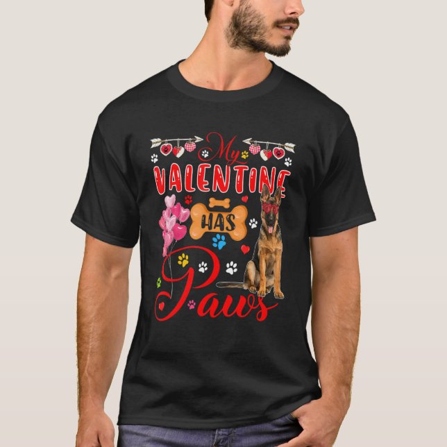 Mein Valentine hat Niedliche deutsche Schäferhunde T-Shirt (Vorderseite)