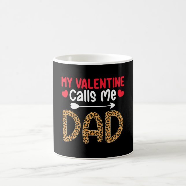Mein Valentine nennt mich Vater Leopard Buffalo Ka Kaffeetasse (Mittel)