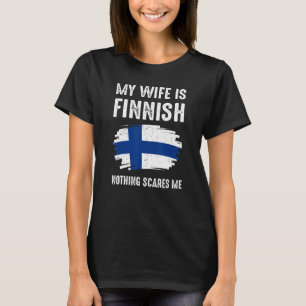 Meine Ehefrau ist die finnische Flagge Heritage Ro T-Shirt