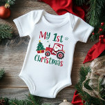 Meine erste Weihnachts-Niedliche Santa Traktor Far Baby Strampler<br><div class="desc">Mein erster Weihnachts Niedlicher Weihnachtsbauernhof Weihnachten Baby Baby Baby Baby Baby Baby Boy Baby Bodysuit hat den Text "Mein 1. Weihnachten" in der modernen Schrift Typografie mit dem Weihnachtsmann,  der einen Traktor fährt. Perfektes Weihnachtsgeschenk für ein kleines Mädchen oder einen kleinen Jungen. Erstellt von Evco Studio www.zazzle.com/store/evcostudio</div>