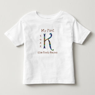 Meine erste Wiedersehen-Familie farbiger Letter K  Kleinkind T-shirt