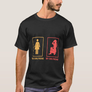 Meine Freundin gegen deine Freundin   Cowgirl T-Shirt