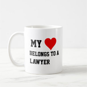 Meine gehört einem Anwalt Tasse 