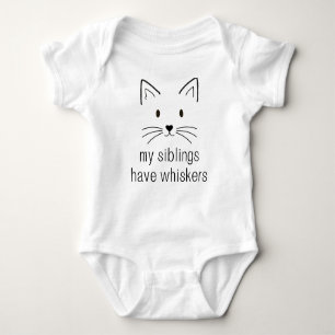 Meine Geschwister haben Whiskers, Schwangerschafts Baby Strampler