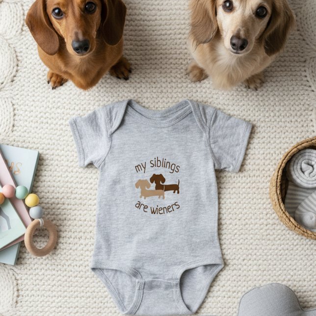 Meine Geschwister sind Dackeln Dackeln Baby Baby Strampler (My siblings are wiener dogs - baby announcement outfit - three wiener dogs)