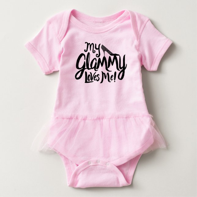 Meine Glammy Lieben ich! Baby Strampler (Vorderseite)