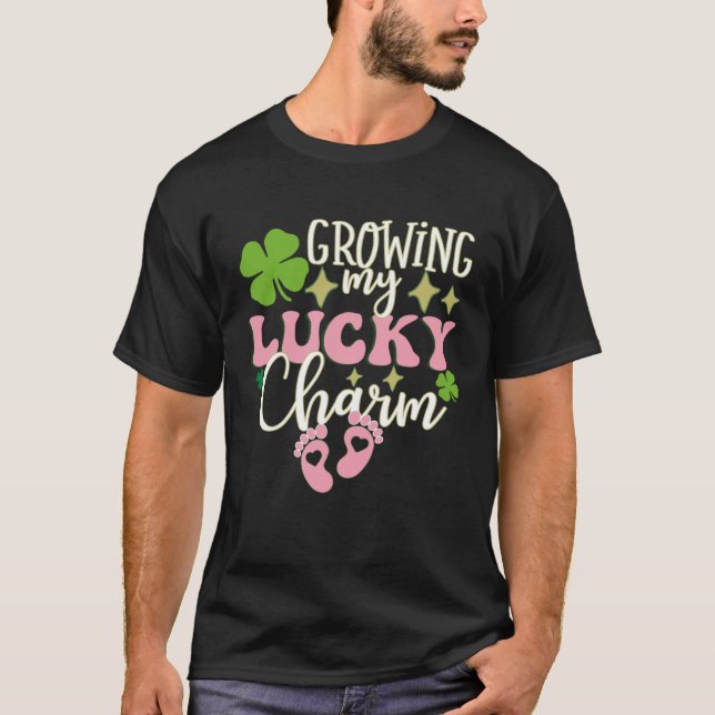 Meine glückliche Charm St Patrick's Day Schwangers T-Shirt (Vorderseite)