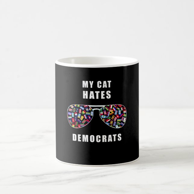 Meine Katze hasst Demokraten Kaffeetasse (Mittel)