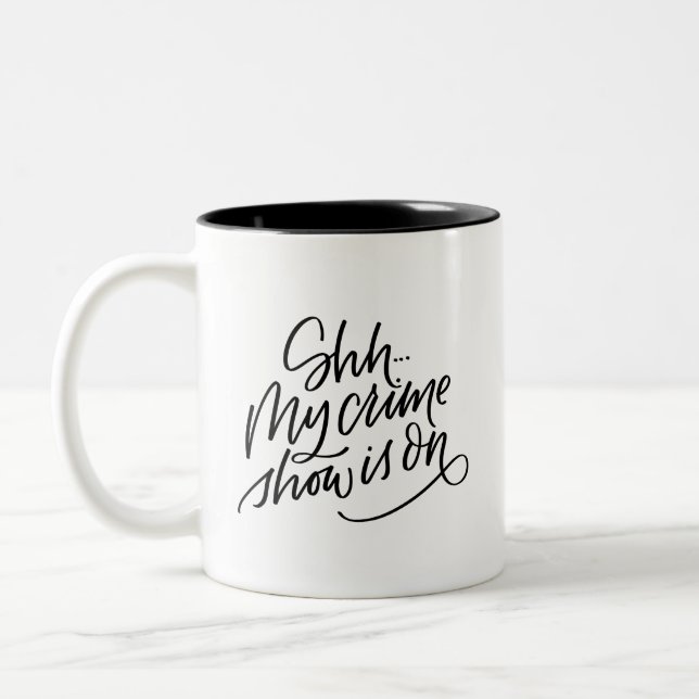 Meine Kriminalshow Zweifarbige Tasse (Links)