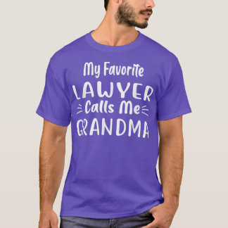 Meine Lieblingsanwältin ruft mich Oma Funny T-Shir T-Shirt